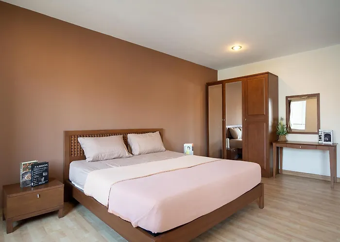 Apartment 181 Ekkamai Bangkok