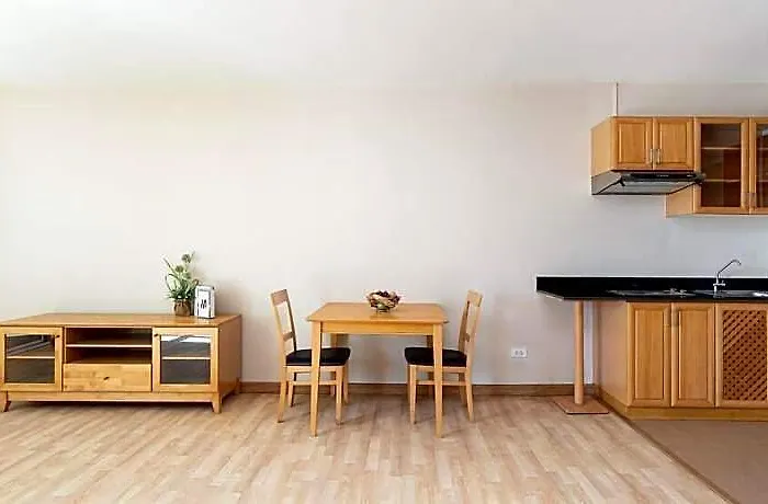 181 Ekkamai Apartment Bangkok